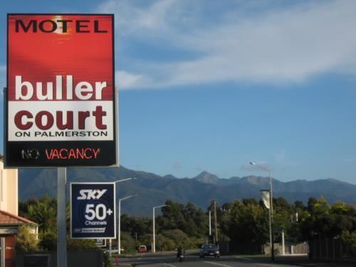Buller Court On Palmerston Westport Εξωτερικό φωτογραφία